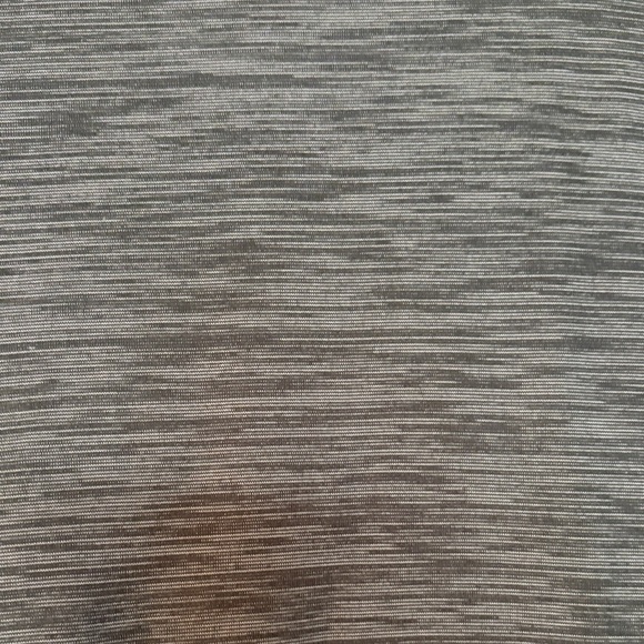 Nike Men's DryFit Heathered Gray Short Sleeve Tee | Size L - Picture 3 of 10